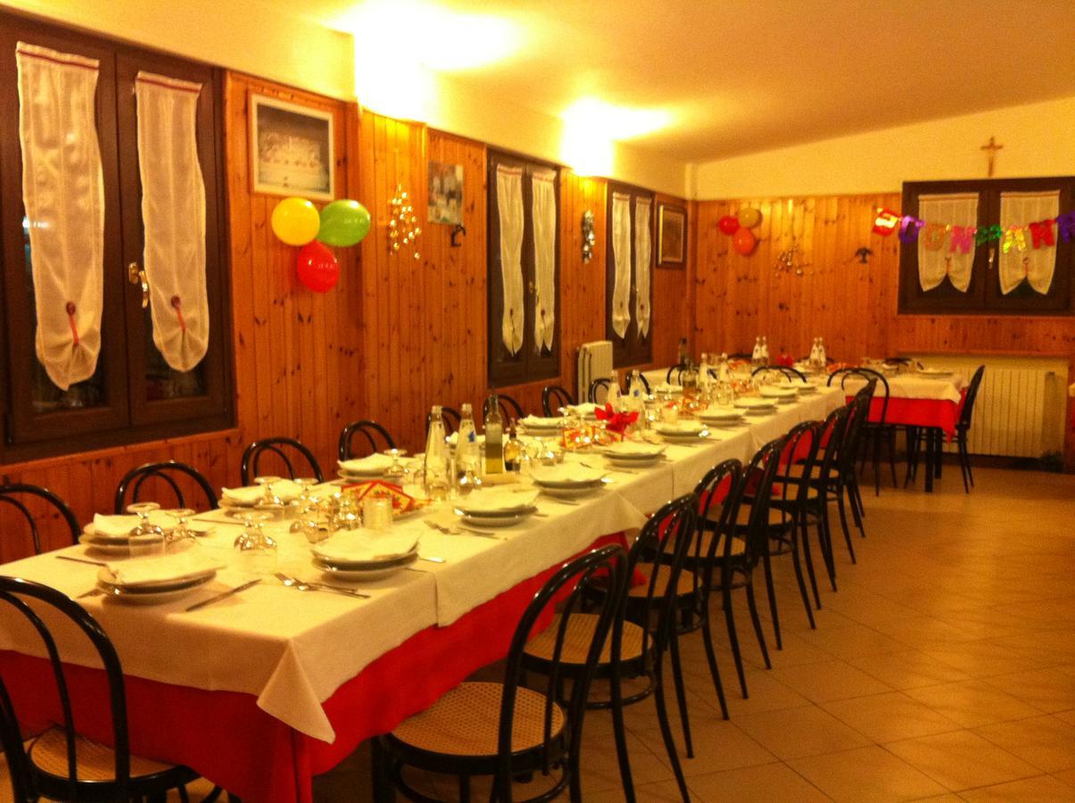 Rovereto sulla Secchia Laghi Paradiso מראה חיצוני תמונה